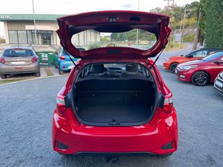 Toyota Yaris 2019-thumb-38