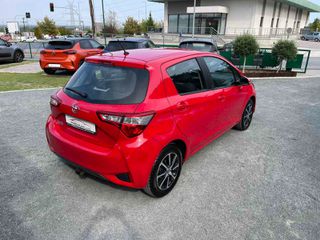 Toyota Yaris 2019-thumb-12