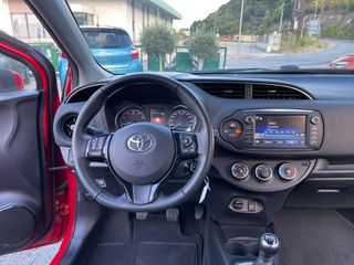 Toyota Yaris 2019-thumb-20