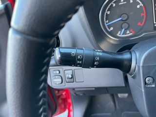 Toyota Yaris 2019-thumb-27