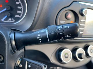 Toyota Yaris 2019-thumb-28