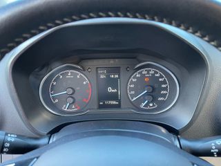 Toyota Yaris 2019-thumb-22