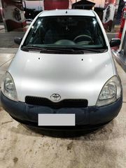 Toyota Yaris 2001