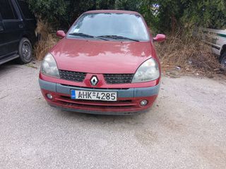 Renault Clio 2003 DCI-thumb-1