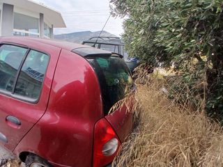 Renault Clio 2003 DCI-thumb-6