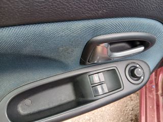 Renault Clio 2003 DCI-thumb-16
