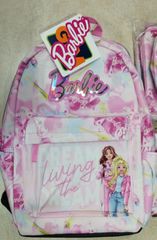 ΟΛΟΚΑΙΝΟΥΡΓΙΟ ΣΧΟΛΙΚΟ ΣΕΤ BARBIE (Barbie Paints 25 Σακίδιο 2 Θέσεων + Καλαθάκι Φαγητού + Κασετίνα Οβάλ ) !!!