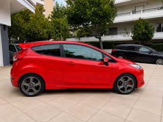Ford Fiesta 2015 ST-thumb-3