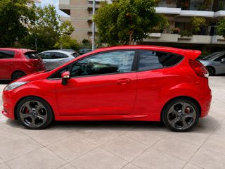 Ford Fiesta 2015 ST-thumb-4