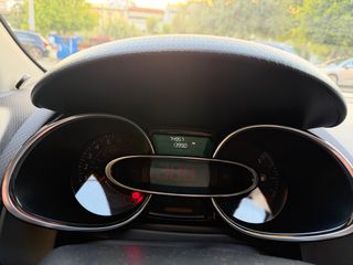 Renault Clio 2018-thumb-11