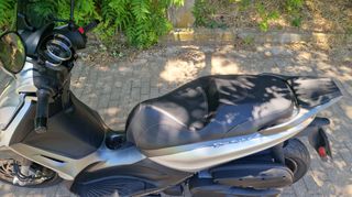 Piaggio Beverly 350 2018 Sport Touring-thumb-3