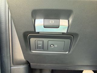 Land Rover Discovery Sport 2021 D 204PS Auto 4WD S 2.0 Hybrid Diesel-thumb-40