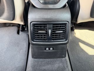 Bmw X1 2020 25e PLUG-IN HYBRID 4X4-LED-NAVI-LEATHER ΑΠΟΣΥΡΣΗ ΕΩΣ -€1500-thumb-16
