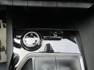 Peugeot 5008 2018 ALLURE 7 ΘΕΣΙΟ ΔΕΡΜΑ ΚΛΙΜΑ NAVI ΚΑΜΕΡΑ  ''PRODRIVE''-thumb-53