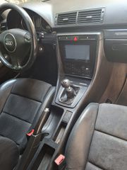 Audi A4 2002 QUATTRO S-LINE-thumb-7
