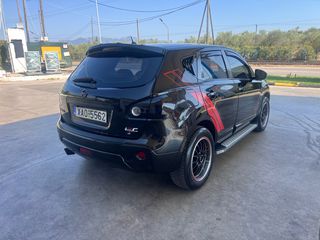 Nissan Qashqai 2010-thumb-5