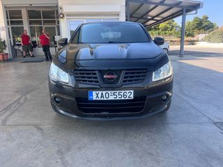 Nissan Qashqai 2010-thumb-8