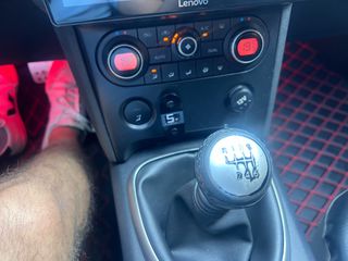 Nissan Qashqai 2010-thumb-23