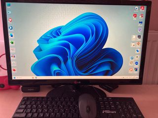 Desktop PC i5 + LG 23" | SSD 120GB + HDD 1TB | Windows 11 | Corsair