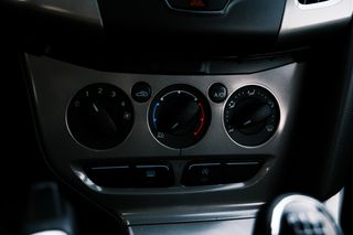 Ford Focus 2011-thumb-36