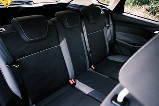 Ford Focus 2011-thumb-19