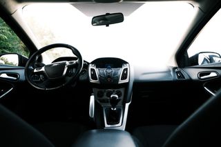 Ford Focus 2011-thumb-21