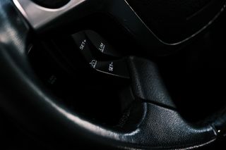 Ford Focus 2011-thumb-31