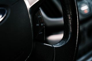 Ford Focus 2011-thumb-32
