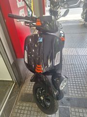 Vespa GTV 300 2024 PIAGGIO-thumb-5