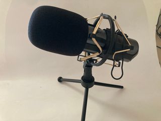 Trust GXT 242 Lance USB Microphone-thumb-1