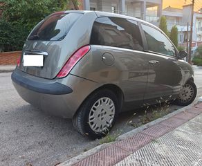 Lancia Ypsilon 2005-thumb-3
