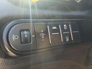 Kia XCeed 2019 1.6 Full Extra PANORAMA Book Service-thumb-25
