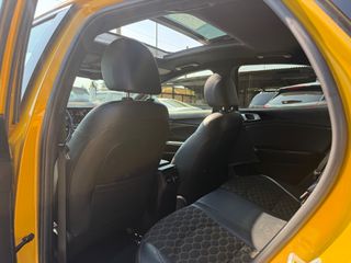 Kia XCeed 2019 1.6 Full Extra PANORAMA Book Service-thumb-29