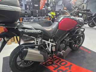 Suzuki V-Strom 1000 2014-thumb-4