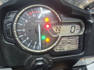 Suzuki V-Strom 1000 2014-thumb-6
