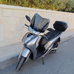 Honda SH 150 2018 Honda SH 150-thumb-1