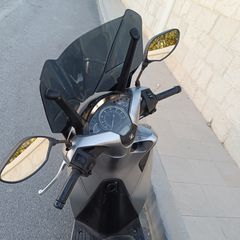 Honda SH 150 2018 Honda SH 150-thumb-2
