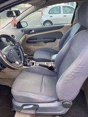 Ford Focus 2005-thumb-1