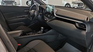 Toyota C-HR 2020 Bi-Tone - Hybrid-thumb-13