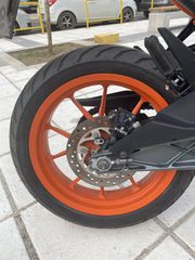 KTM RC 200 2018-thumb-7