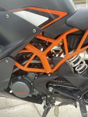 KTM RC 200 2018-thumb-9