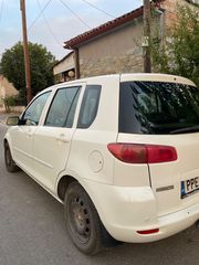 Mazda 2 2004-thumb-5