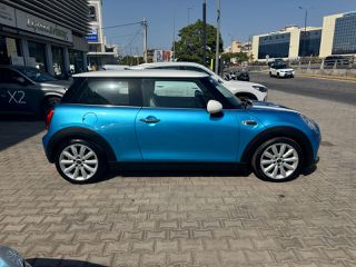Mini Cooper 2016-thumb-8