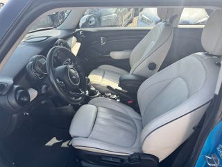 Mini Cooper 2016-thumb-13