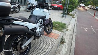 Suzuki V-Strom 650 2005-thumb-6