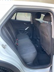 Audi Q2 2018-thumb-10