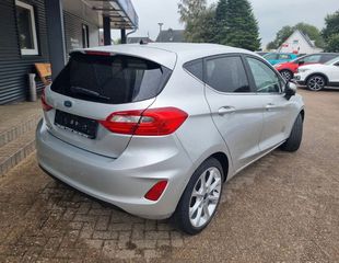 Ford Fiesta 2017 TITANIUM-thumb-3