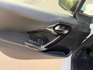 Peugeot 208 2019 ΑΡΙΣΤΗ ΚΑΤΑΣΤΑΣΗ!!-thumb-20