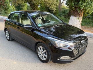 Hyundai i 20 2016-thumb-1