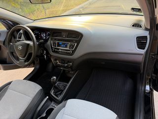 Hyundai i 20 2016-thumb-15